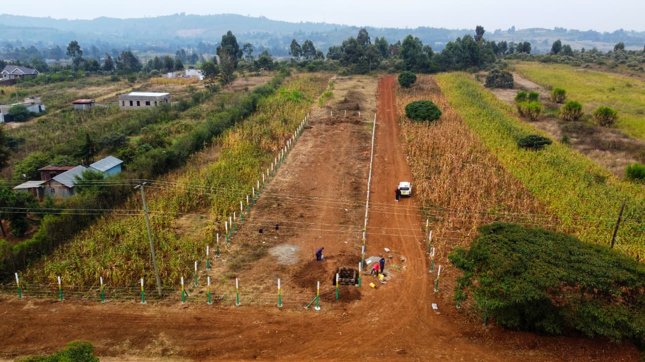 prime plot of land in momboini 1.3M prime plot of land in kikuyu momboini